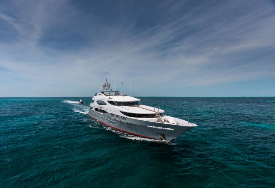 ZOOM ZOOM ZOOM Yacht Charter Details, Trinity | CHARTERWORLD Luxury